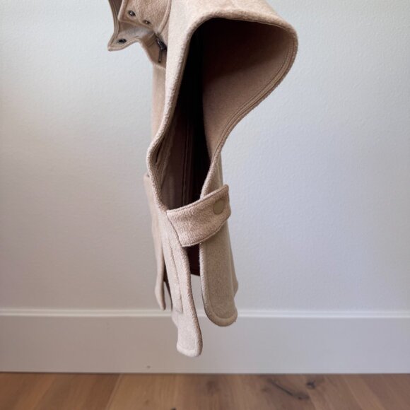 Luxury Kids Beige Cape Coat NWOT | Size 6–7 Hooded Wool-Blend Winter Beautiful - Picture 8 of 16